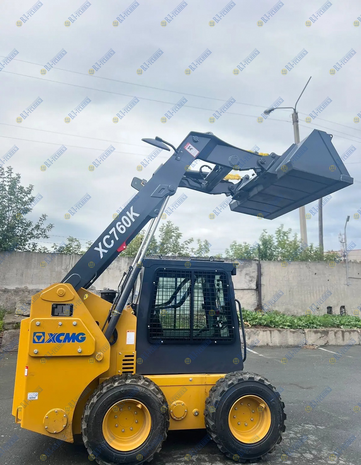 Передача клиенту мини погрузчика XCMG XC760K - 05.06.2026, с. Чемал